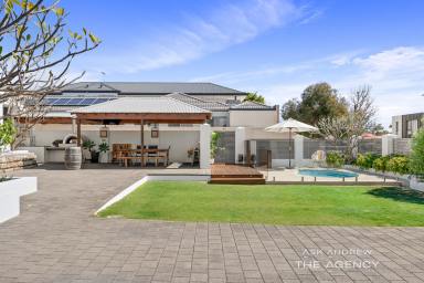 House For Sale - WA - Alfred Cove - 6154 - HOLLYWOOD ON HOLMAN  (Image 2)