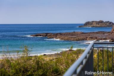 Apartment For Sale - NSW - Kiama - 2533 - Beautifully Renovated Studio Overlooking Bombo Beach  (Image 2)