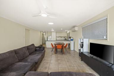 Unit For Sale - QLD - Kearneys Spring - 4350 - Low-Maintenance Lifestyle with Contemporary Comforts  (Image 2)