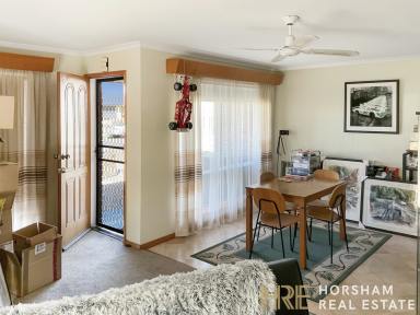 Unit For Lease - VIC - Horsham - 3400 - Perfect Location for Couples or Retirees!  (Image 2)