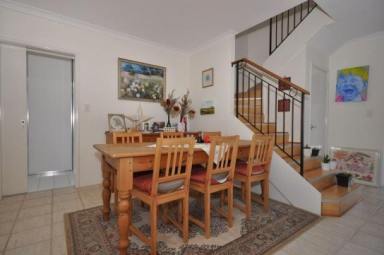 House For Lease - WA - North Perth - 6006 - Spacious and light filled home close to all amenities  (Image 2)