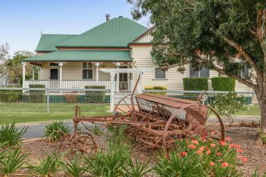 Acreage/Semi-rural For Sale - QLD - Cambooya - 4358 - “Kilmacrane” Colonial Charm Meets Lifestyle Perfection on Acreage  (Image 2)