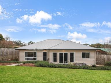 House For Sale - NSW - Bundanoon - 2578 - Charming Country-Style Home with Stunning Gardens & Modern Elegance  (Image 2)