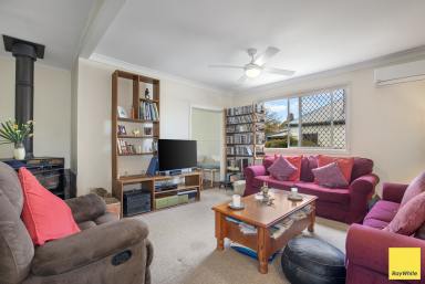 House For Sale - NSW - Dorrigo - 2453 - Cute Character Cottage  (Image 2)