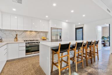 House Sold - WA - Cottesloe - 6011 - Parkside Luxury in Prestigious Claremont Hill  (Image 2)