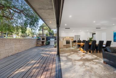 House Sold - WA - Cottesloe - 6011 - Parkside Luxury in Prestigious Claremont Hill  (Image 2)