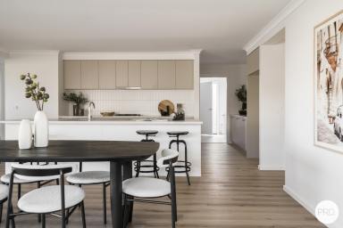 House For Lease - VIC - Baranduda - 3691 - LUXURY LIVING AT ITS FINEST!  (Image 2)