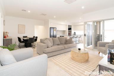 House For Lease - NSW - Estella - 2650 - IMPRESSIVE FAMILY HOME  (Image 2)