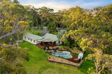 House For Sale - QLD - Cooroibah - 4565 - Luxurious Country Retreat on 2.57 Acres  (Image 2)