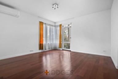 Unit For Lease - VIC - Mentone - 3194 - MODERN & STYLISH  | QUITE BLOCK | IDEAL LOCATION  (Image 2)