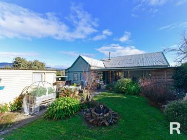 House For Sale - TAS - Glenora - 7140 - Family living with space to roam and relax (Image 2)