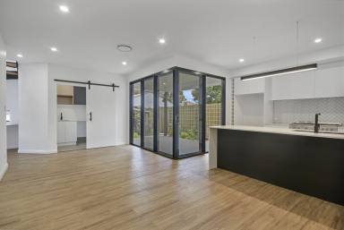 Townhouse For Lease - QLD - Rangeville - 4350 - Welcome to Unit 5, 13 Perth Street – a beautifully designed townhouse positioned in one of Rangeville’s most desirable pockets.  (Image 2)