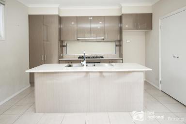 Unit For Lease - VIC - Cranbourne - 3977 - TOWNHOUSE LIVING  (Image 2)