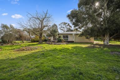 Mixed Farming For Sale - VIC - Invergordon - 3636 - Rural Lifestyle living - Versatile Farm on 3 titles  (Image 2)