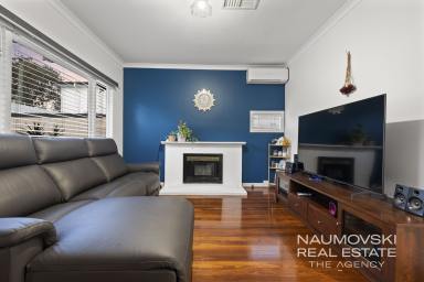 House For Sale - WA - Innaloo - 6018 - YOUR LIFESTYLE HOME AWAITS!  (Image 2)