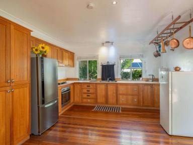 House For Sale - QLD - Victory Heights - 4570 - Charming Victory Heights Cottage  (Image 2)