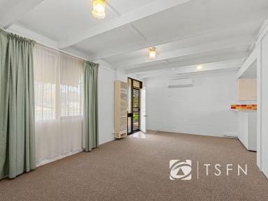 Unit For Sale - VIC - Strathdale - 3550 - Strathdale’s Hidden Gem  (Image 2)