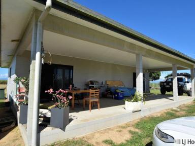 House For Sale - QLD - Lower Tully - 4854 - Versatile Brick Home on Expansive 1510m² Allotment – Privacy & Potential in Lower Tully  (Image 2)