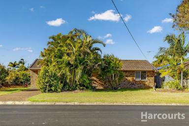 House For Sale - QLD - Bargara - 4670 - LOCATION LOCATION LOCATION- BARGARA!!  (Image 2)