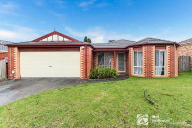 House Leased - VIC - Cranbourne - 3977 - Spacious Family Home (Image 2)