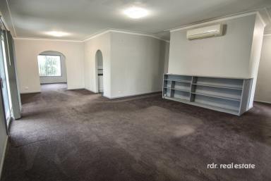House For Sale - NSW - Inverell - 2360 - DIVE INTO YOUR NEW LIFESTYLE  (Image 2)