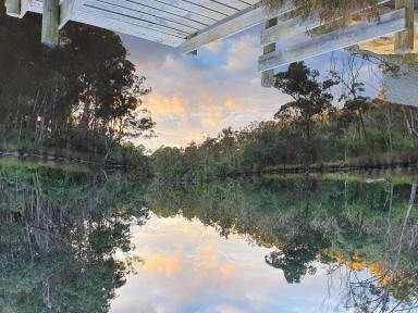 House For Sale - VIC - Kalimna West - 3909 - A SECLUDED RETREAT WITH EXCLUSIVE WATER ACCESS  (Image 2)
