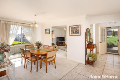 House For Sale - NSW - Lloyd - 2650 - Welcome Home  (Image 2)