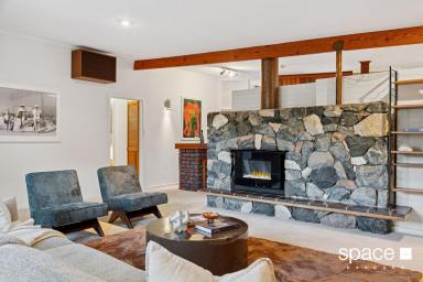 House For Sale - WA - City Beach - 6015 - A Mid-Century Masterpiece By Graham Hatton, Offered for the First Time  (Image 2)