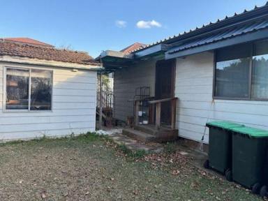 Land/Development Sold - NSW - Regents Park - 2143 - R2 med density: approx 550m to Regents Park TRAIN, Site Build- 6 TOWNHOUSES or GRAND RESIDENCE  (Image 2)