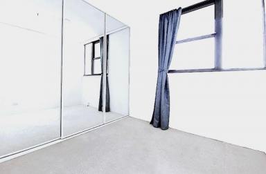 Apartment For Sale - NSW - Sydney - 2000 - Spacious 2 Bedroom Apartment in the heart of the CBD at 27 Park St Sydney.  (Image 2)