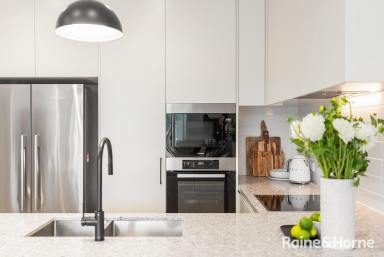 Apartment For Sale - NSW - Bowral - 2576 - Perfectly Poised on top floor- Bowral Luxury Living at its Finest  (Image 2)