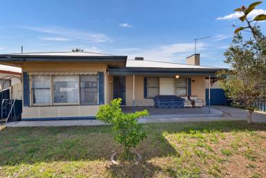 House For Sale - VIC - Mildura - 3500 - Charming Family Home in Prime Location - 110 Eleventh Street, Mildura  (Image 2)