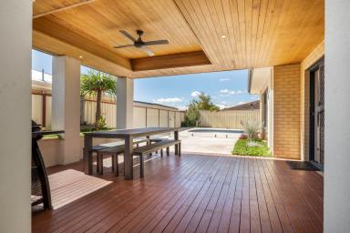 House For Sale - WA - Port Kennedy - 6172 - BE PREPARED TO FALL FOR THIS ONE!  (Image 2)