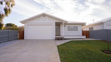 House Auction - NSW - Moree - 2400 - Newly Completed Townhouse In Greenbah Area  (Image 2)