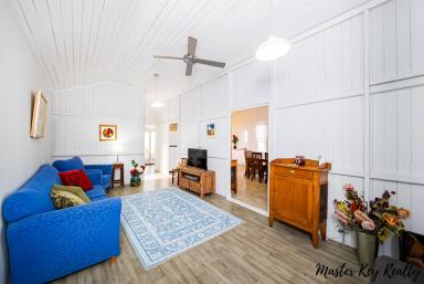 Lifestyle For Sale - QLD - Proston - 4613 - Queenslander Charm with Park Views & Country Lifestyle  (Image 2)