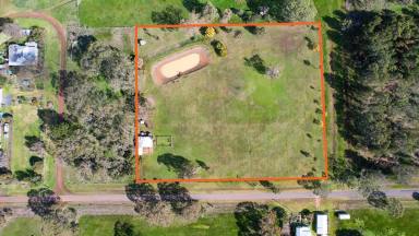 Lifestyle For Sale - VIC - Branxholme - 3302 - Rural Lifestyle Opportunity  (Image 2)
