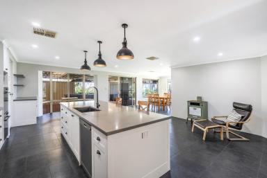 House For Sale - WA - Singleton - 6175 - GRANNY FLAT, POOL, BEACH & MORE  (Image 2)