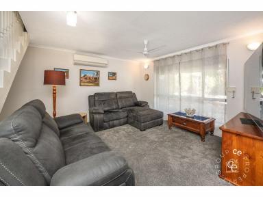 House For Sale - SA - Lobethal - 5241 - Big block, big home, big shed  (Image 2)