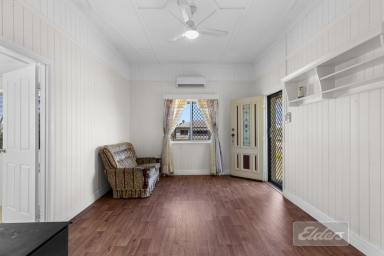House For Sale - QLD - Murgon - 4605 - IDEAL INVESTMENT OR FIRST HOME!  (Image 2)