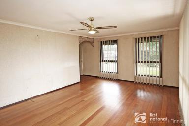 House For Lease - VIC - Cranbourne - 3977 - CENTRALLY LOCATED FAMILY HOME WITH BUNGALOW  (Image 2)