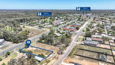 Residential Block For Sale - NSW - Moama - 2731 - Prime central lot opposite the Murray River  (Image 2)