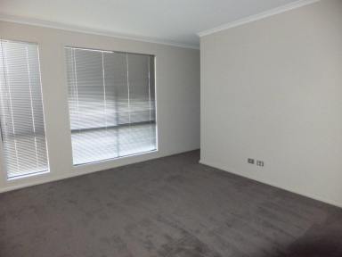 House For Sale - WA - Hopetoun - 6348 - Perfect for the discerning buyer  (Image 2)