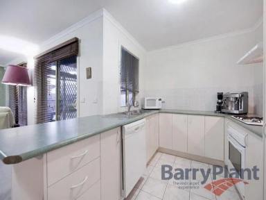 House Leased - VIC - Point Cook - 3030 - Spacious 4-Bedroom Family Home in Point Cook Perfect for Long-Term Lease!  (Image 2)