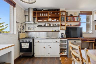 Apartment For Sale - WA - North Fremantle - 6159 - Harbour Charm  (Image 2)