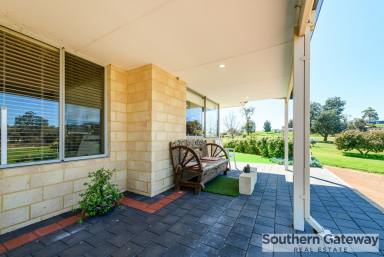House For Sale - WA - Bakers Hill - 6562 - 2.5HA OF PRIME LAND WITH DUAL LIVING  (Image 2)