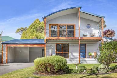 House For Sale - VIC - Somers - 3927 - Just Moments from the Shore  (Image 2)