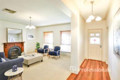 House For Sale - VIC - Mildura - 3500 - Four bedroom, Ultimate Lifestyle  (Image 2)