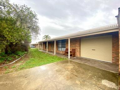 Unit For Lease - NSW - Moama - 2731 - Ideally located 2 bedroom unit  (Image 2)