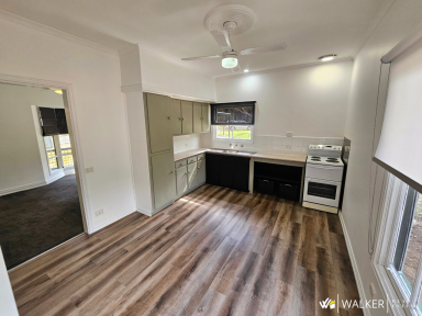 House For Lease - VIC - Rushworth - 3612 - $390.00 Per Week  (Image 2)