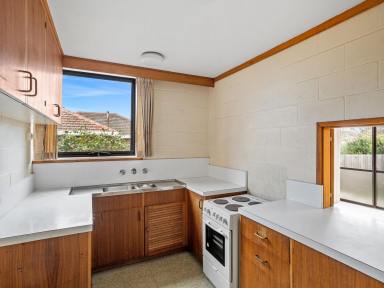 Unit For Sale - TAS - Devonport - 7310 - Amazing CBD Opportunity  (Image 2)